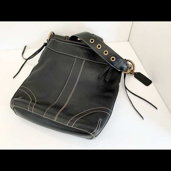 Coach Shoulder Bag - Picture 9 of 15